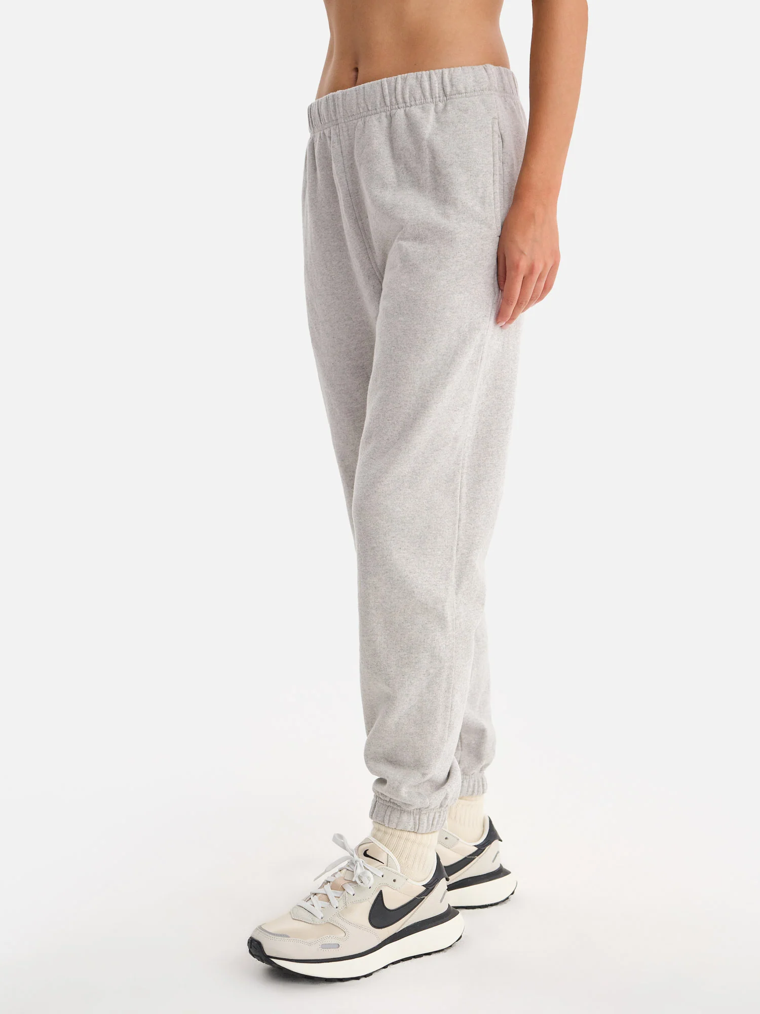 Organic Fleece Relaxed Pocket Sweatpant - Image 5