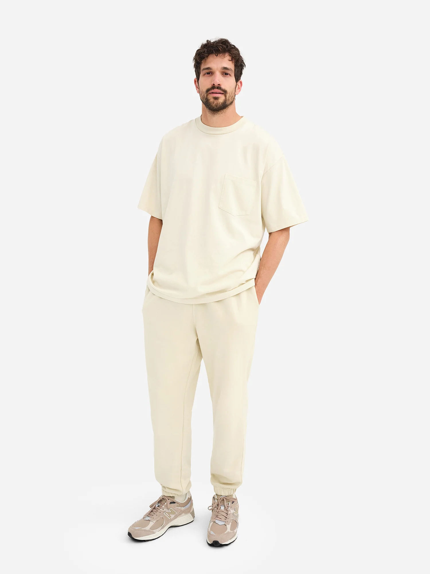 Men's Organic Heavyweight Cotton Relaxed Tee - Image 3
